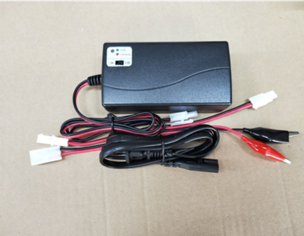 Universal Smart Charger FOR 6V-12V for NiMh / NiCad battery only